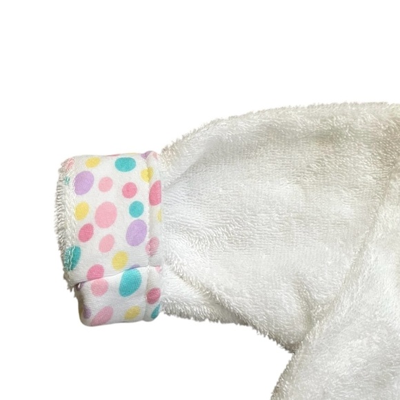 Luvable Friends bath robe white hooded elephant embroidered detailed Girls 0-9Mo - Picture 2 of 6